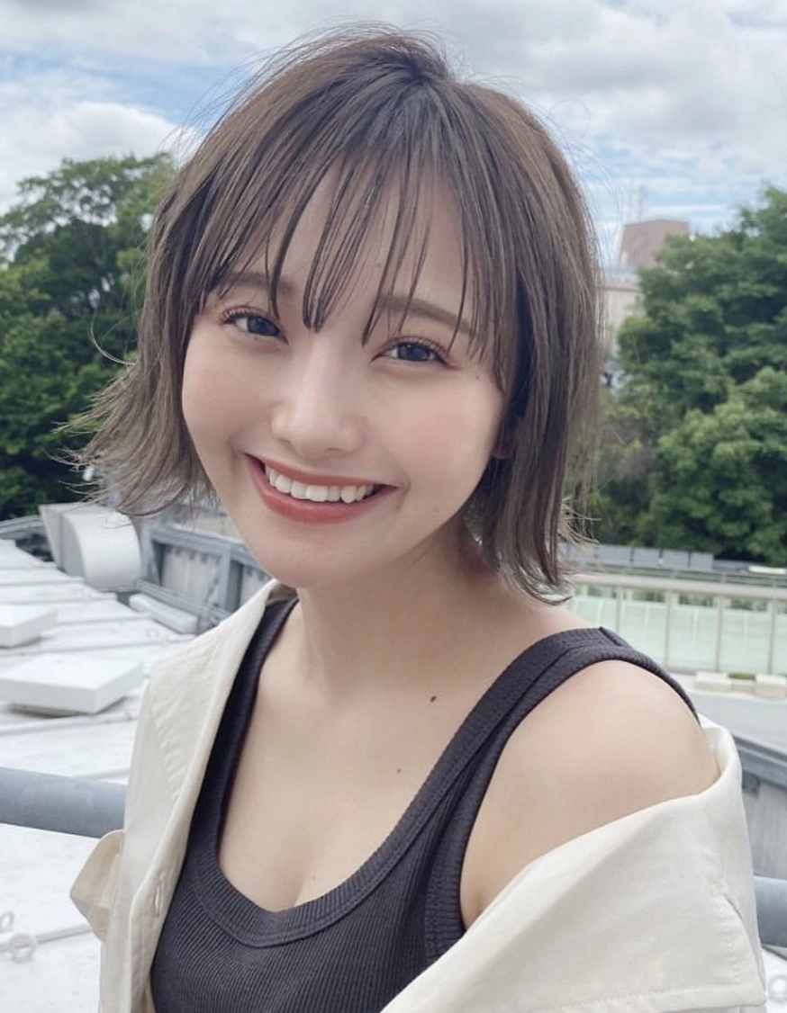 層次剪短髮