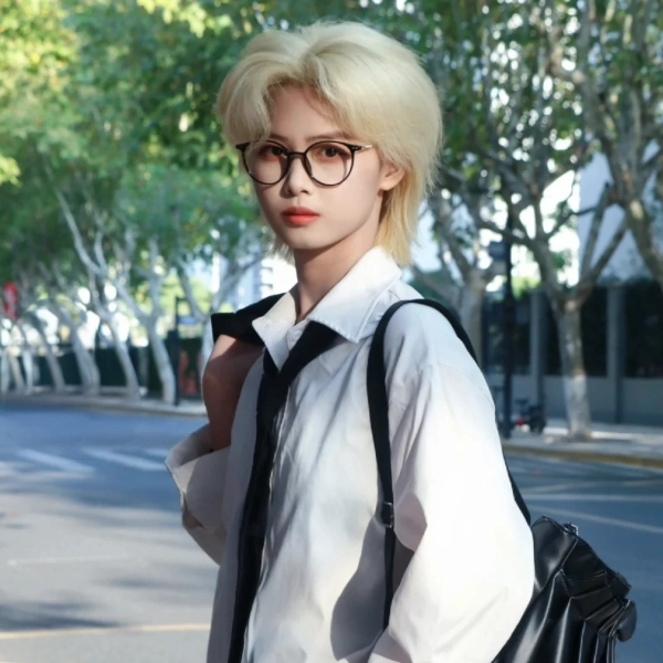 2025 女生髮型推薦 20:狼尾頭