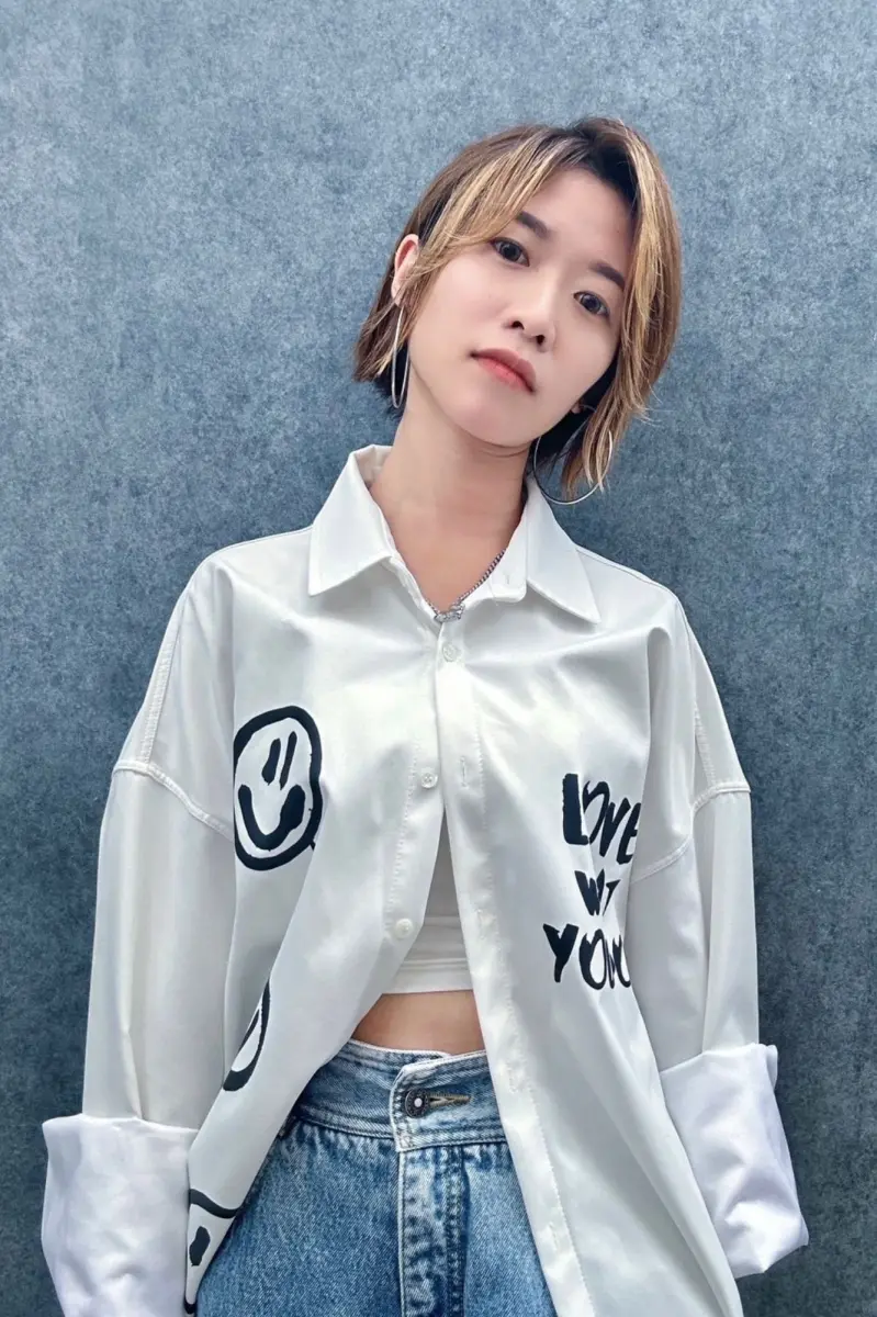 全方位東寧店設計師 Leona